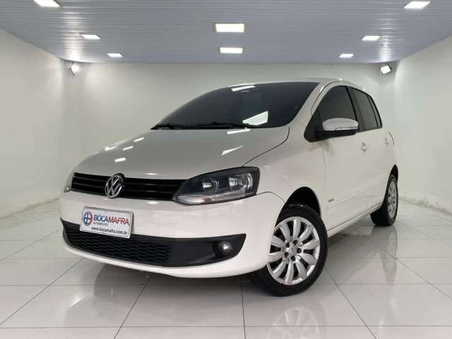 Volkswagen Fox GII 1.6 Flex - Branca - 2014/2014