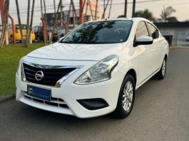 NISSAN VERSA