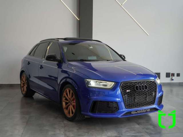 AUDI RSQ3