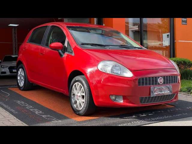 FIAT PUNTO ELX 1.4 2010