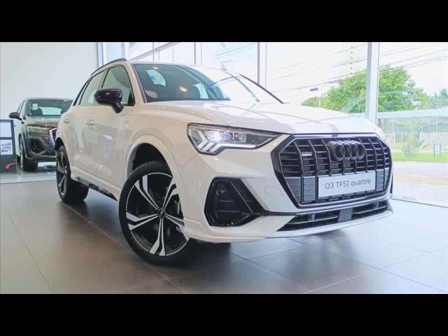 AUDI Q3 2.0 40 TFSI GASOLINA PERFORMANCE BLACK PLUS QUATTRO TIPTRONIC