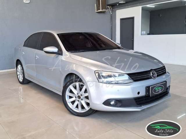 Volkswagen Jetta 2012 2.0 comfortline 120cv flex 4p tiptronic