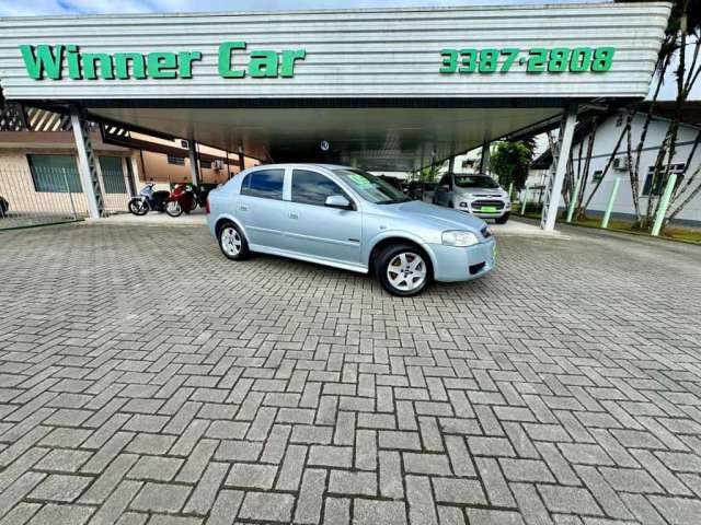 Chevrolet Astra Advantage 2.0 MPFI 8V FlexPower 5p  - Prata - 2008/2009