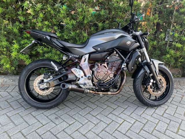 Yamaha MT-07 ABS 689cc - Cinza - 2015/2016