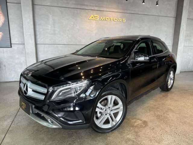 MERCEDES-BENZ GLA 200 200 Enduro 1.6 TB 16V Flex Aut.