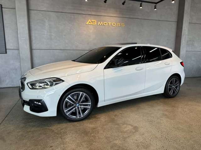 BMW 118iA 1.5 sport