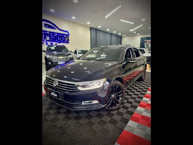 VOLKSWAGEN PASSAT Highline 2.0 TSI 220cv Tip.