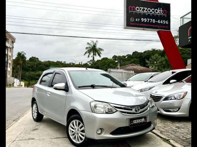 Toyota ETIOS XLS 1.5 Flex 16V 5p Mec.