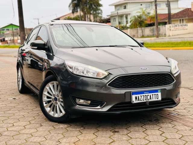 Ford Focus TITA/TITA Plus 2.0  Flex 5p Aut.