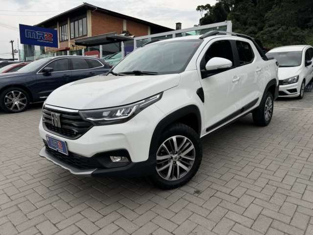 Fiat Strada Volcano 1.3 Flex 8V CD