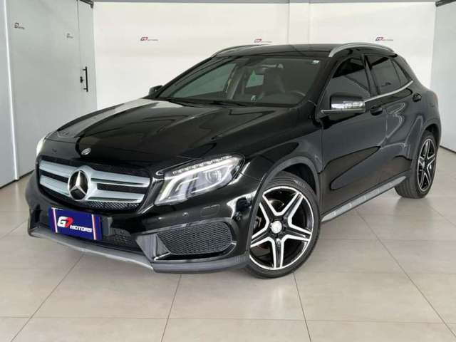 MERCEDES-BENZ GLA250 2015