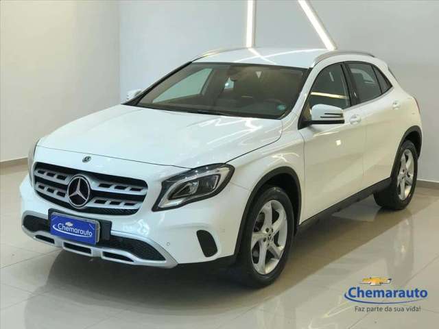 MERCEDES-BENZ GLA 200 1.6 CGI FLEX ADVANCE 7G-DCT