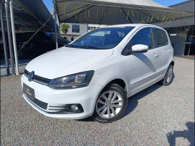 Volkswagen Fox Connect 1.6 Flex 8V 5p