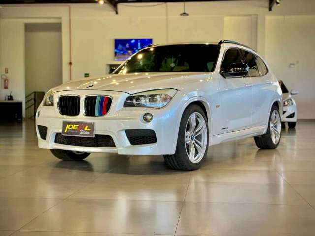 BMW X1 XDRIVE 28i 2.0 Turbo  - Branca - 2012/2013