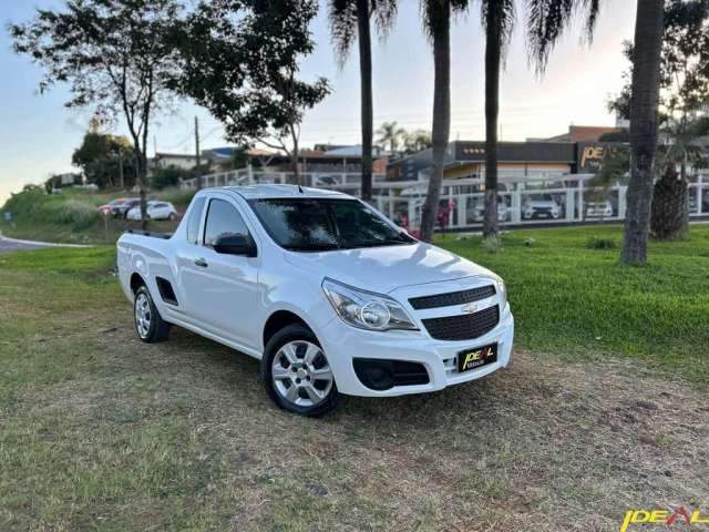 Chevrolet Montana LS - Branca - 2016/2017