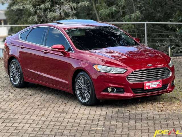 Ford Fusion Titanium 2.0  - Vermelha - 2013/2013