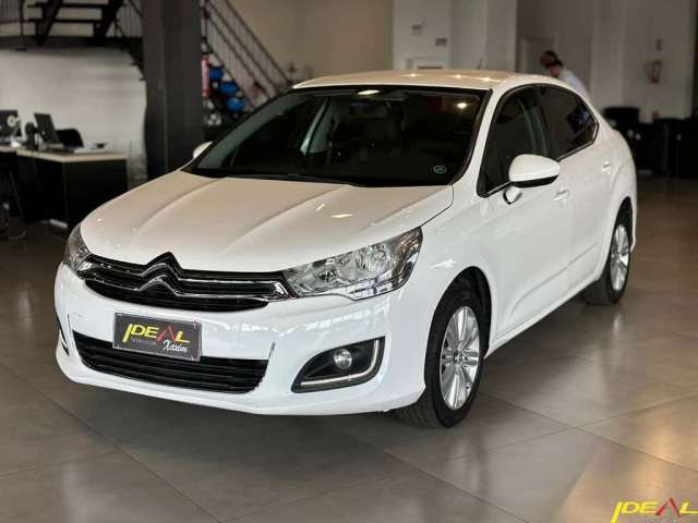 Citroën C4 Origine 1.6 - Branca - 2017/2018