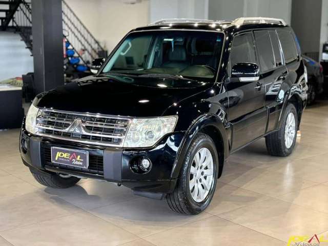 Mitsubishi Pajero HPE 3.8  - Preta - 2010/2011