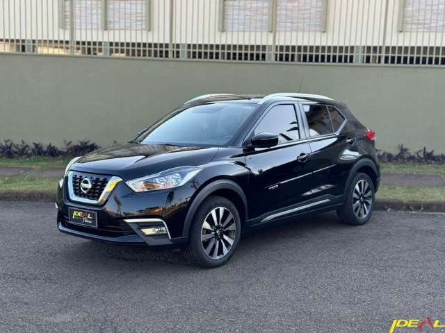 Nissan Kicks SL  - Preta - 2016/2017