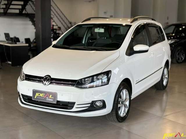 Volkswagen SpaceFox Highline 1.6 - Branca - 2015/2015