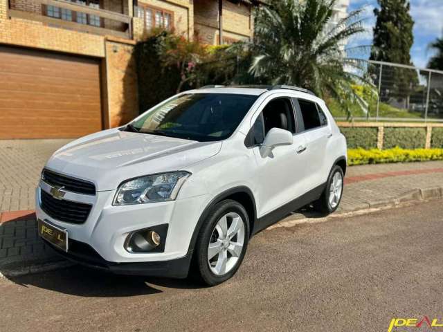 Chevrolet Tracker LTZ 1.8  - Branca - 2014/2014