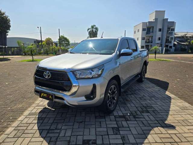 Toyota Hilux SRV - Prata - 2022/2022