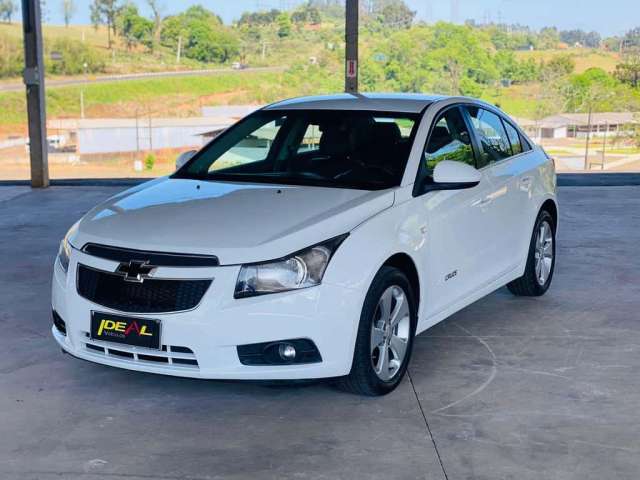 Chevrolet Cruze LT 1.8 - Branca - 2013/2014