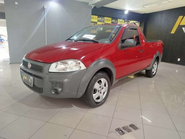 Fiat Strada  Working 1.4 - Vermelha - 2013/2014