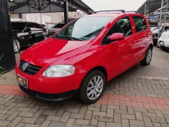 Volkswagen Fox 1.6 - Vermelha - 2009/2010