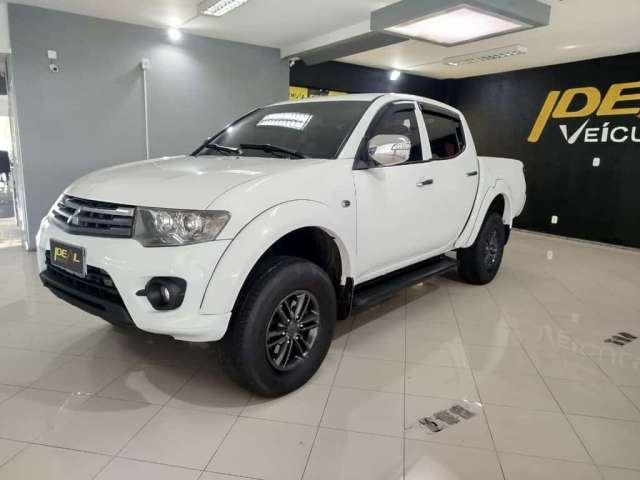 Mitsubishi L200 Triton HPE 3.2  - Branca - 2014/2015