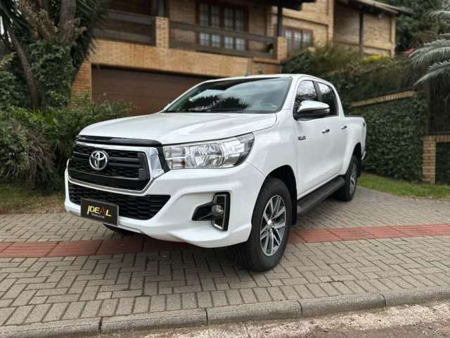 Toyota Hilux SRV 2.8 - Branca - 2019/2020