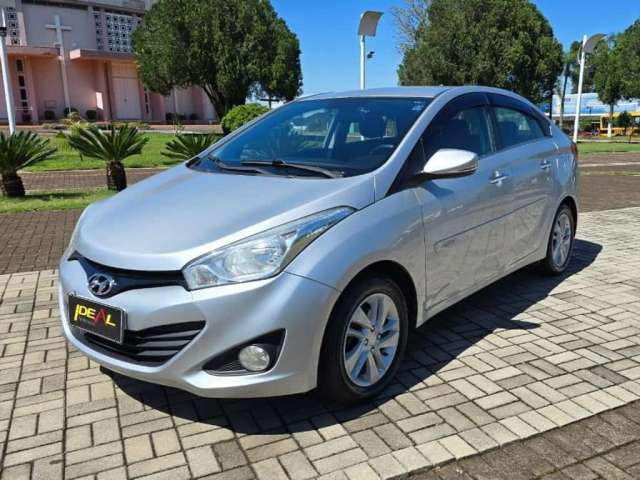 Hyundai HB20S Premium 1.6 - Prata - 2014/2015