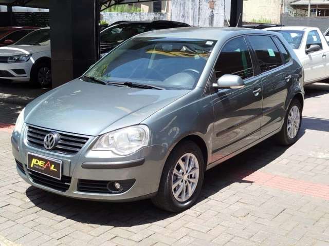 Volkswagen Polo 1.6  - Cinza - 2009/2010