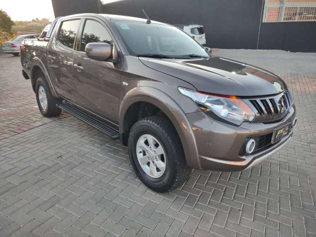 Mitsubishi L200 Triton Sport GLS 2.4  - Marrom - 2019/2019