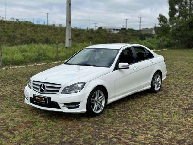 Mercedes-Benz C-180 Sport 1.6 - Branca - 2013/2014