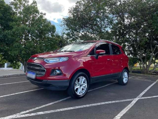 Ford EcoSport Titanium 2.0 - Vermelha - 2013/2014