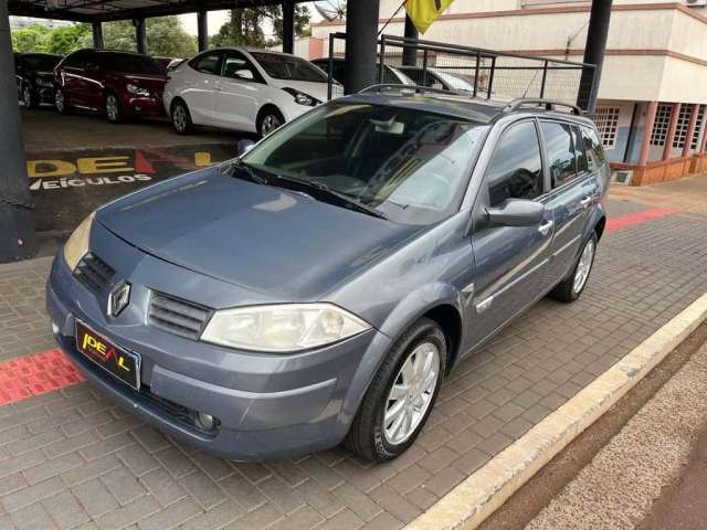 Renault Mégane Grand Tour Dynam. 1.6  - Cinza - 2010/2011