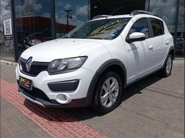 Renault Sandero Stepway 1.6 - Branca - 2016/2017