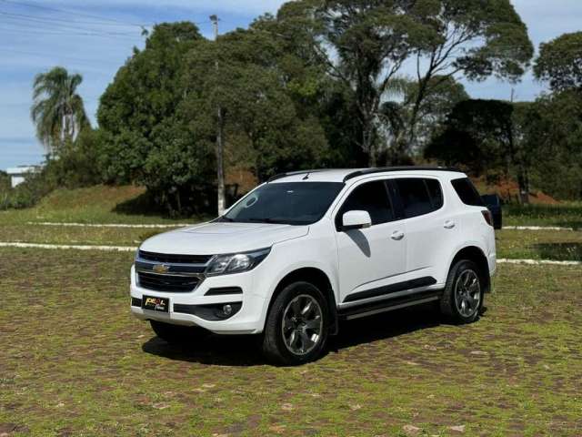 Chevrolet Trailblazer LT  - Branca - 2016/2017