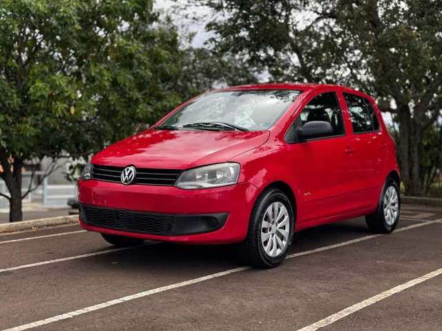 Volkswagen Fox 1.0 - Vermelha - 2011/2012