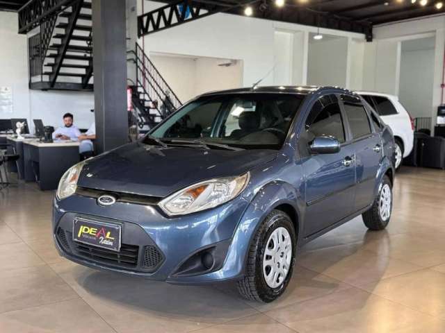 Ford Fiesta Sedan 1.0 - Azul - 2010/2011