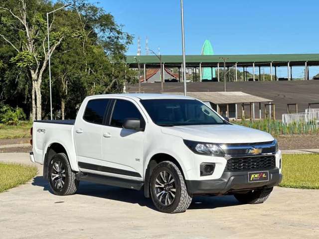 Chevrolet S-10 Pick-up LS 2.8 4x4 - Branca - 2021/2022