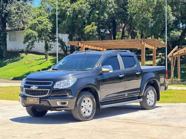 Chevrolet S-10 Pick-up LT 2.5 - Preta - 2013/2014