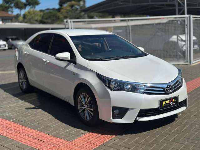 Toyota Corolla ALTS 2.0 - Branca - 2015/2016