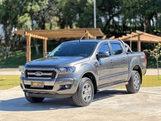 Ford Ranger XLS 2.2 4x4 CD Diesel Aut.  - Cinza - 2018/2019