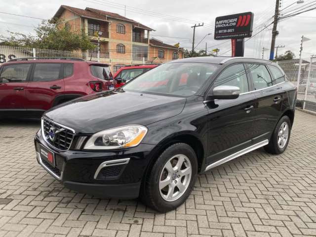 Volvo XC 60 2.0 T5  5p