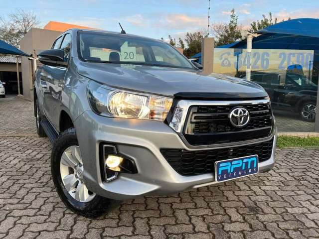 Toyota Hilux CD SR 4x4 2.8 TDI Diesel Aut. - Prata - 2019/2020