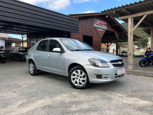 Chevrolet Prisma Sed. Joy 1.4 8V ECONOFLEX 4p  - Prata - 2007/2008