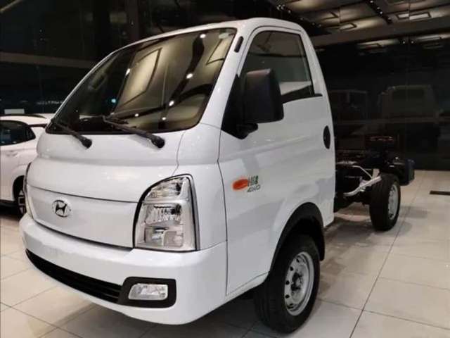 HYUNDAI HR 2.5 TURBO DIESEL CS 4WD MANUAL