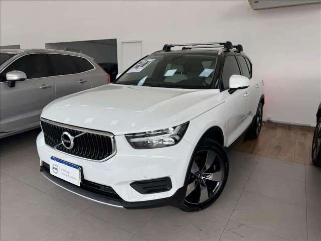 VOLVO XC40 2.0 T4 GASOLINA MOMENTUM GEARTRONIC